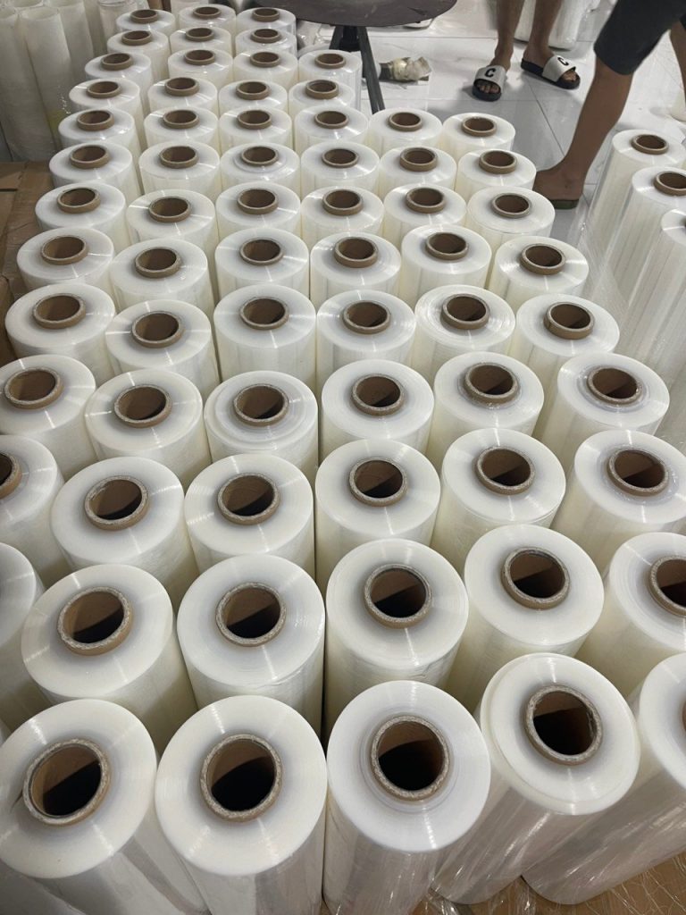 Màng PE - Vật liệu huyền thoại trong ngành công nghiệp và đời sống hàng ngày
